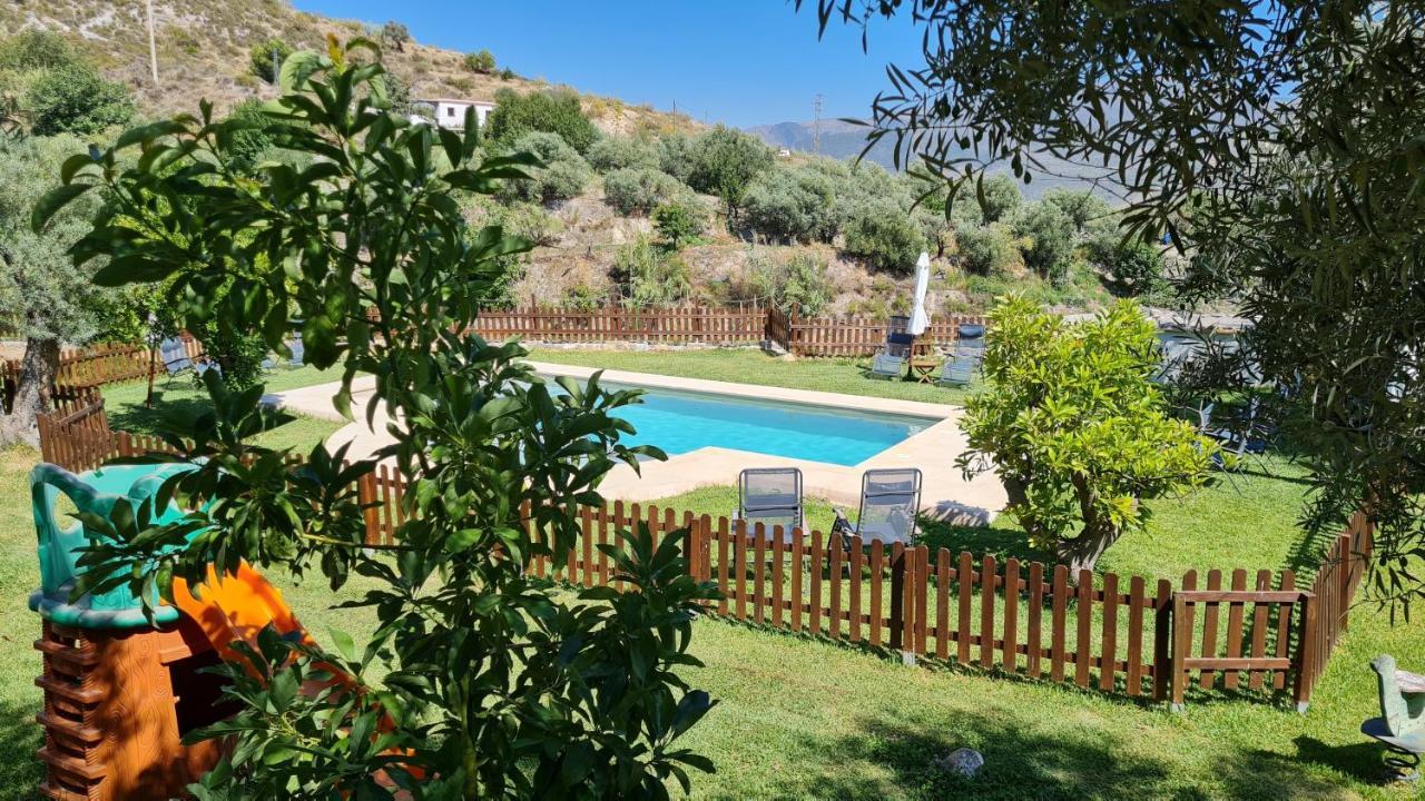 Casa Rural Cortijo El Potro 오르히바 외부 사진