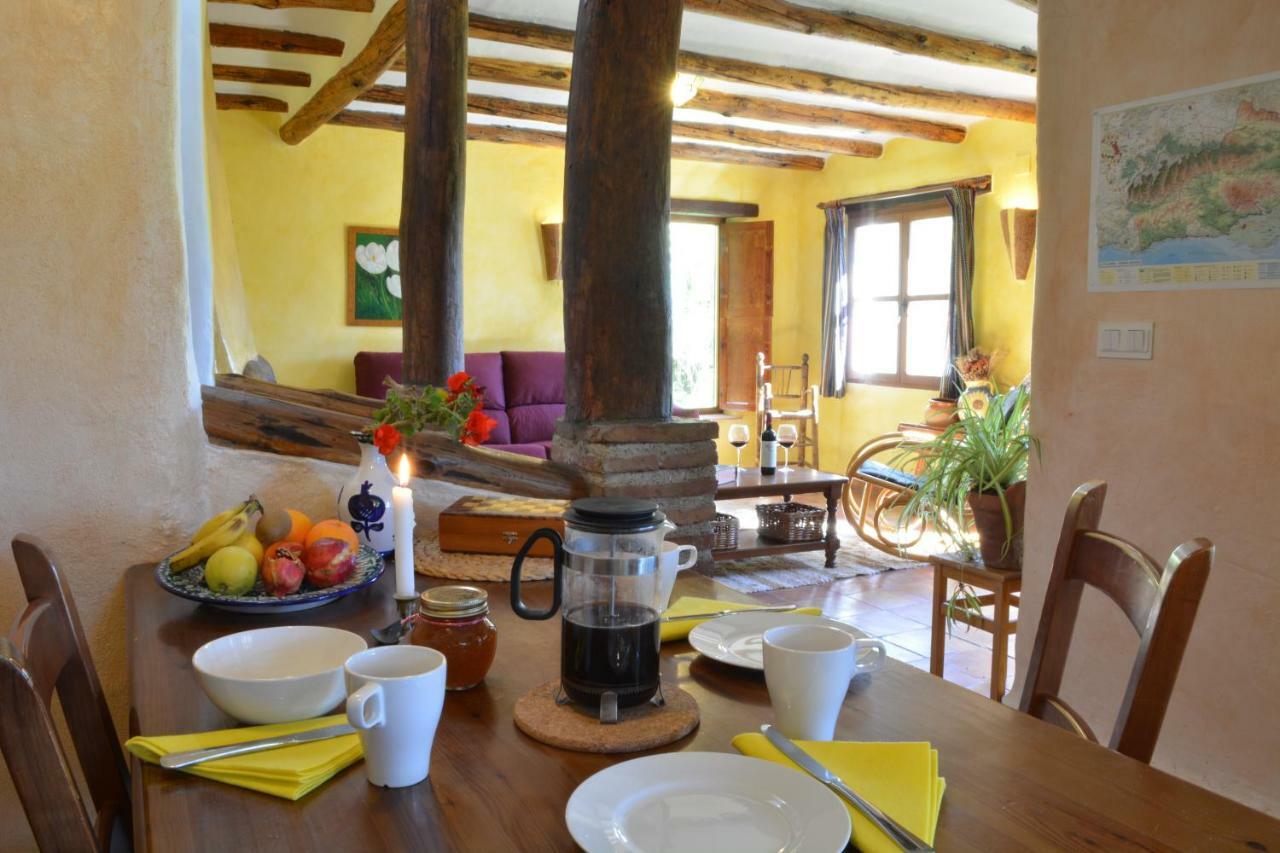Casa Rural Cortijo El Potro 오르히바 외부 사진
