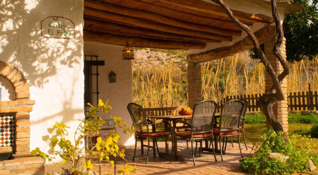 Casa Rural Cortijo El Potro 오르히바 외부 사진